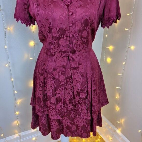 Vintage 1990s Mini Dress Floral Crochet Maroon Satin Empire WhimsiGoth Jr's 5 - Picture 5 of 16
